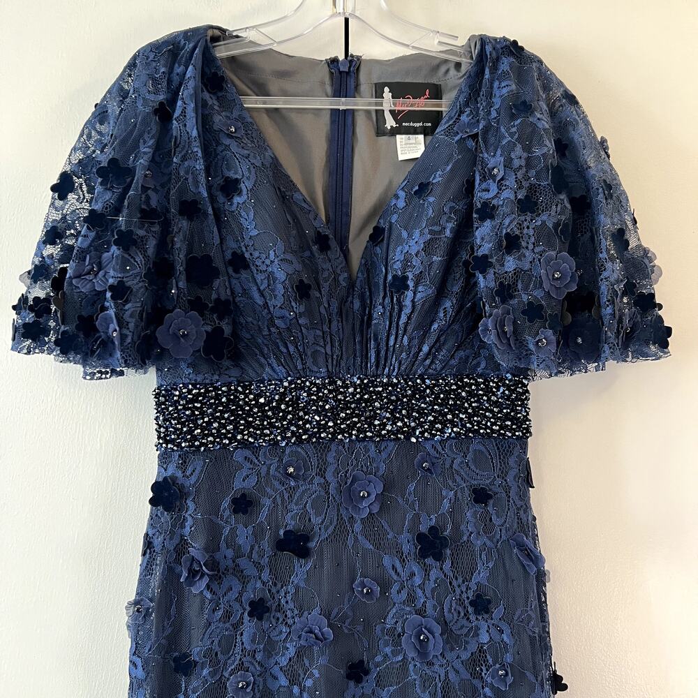 Mac Duggal Embellished Blue Maxi Gown Dress sz 4 Floral Cape style sleeve 67712 - Picture 3 of 8